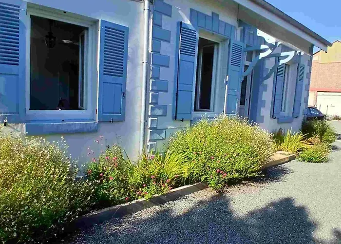 La Mignardise - Jardin & Parking Prives